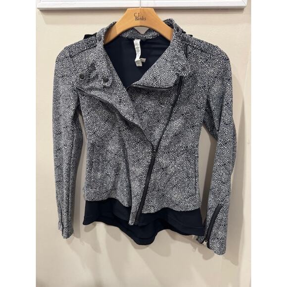 Lululemon Bust A Move Double Zipper Hooded Jacket Plush Petal Black Ghost - Picture 1 of 2